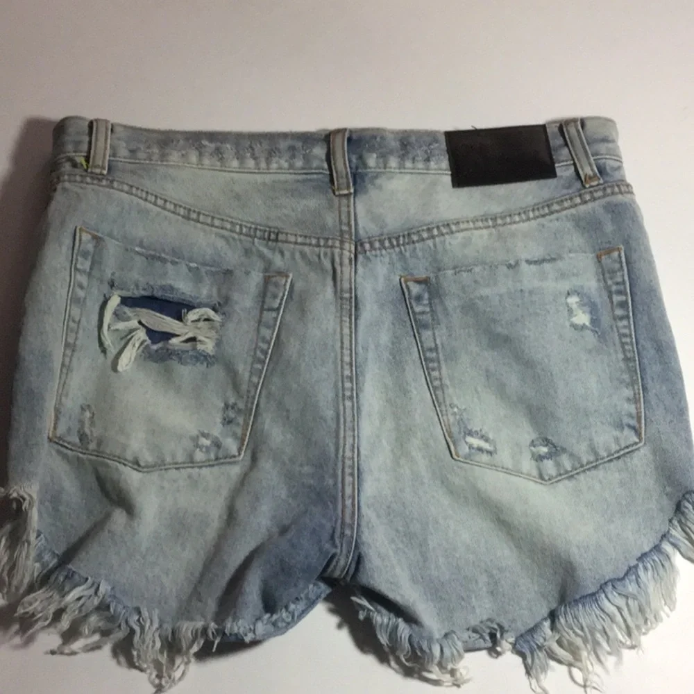 One Teaspoon Blue Hart Outlaw Shorts 25 Runs BIG